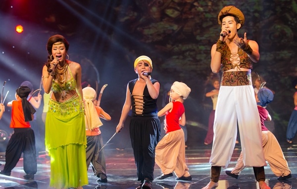 Con nuoi Hoai Linh gia tuong cuop, ham hai Minh Thu hinh anh