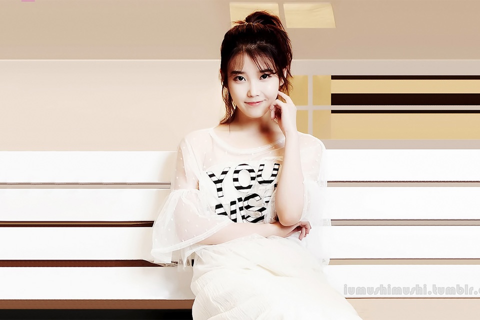 Trong cuộc bình chọn, IU đứng đầu với 12,9% phiếu bình chọn. Ngoài việc đứng đầu cuộc thăm dò của Gallup Hàn Quốc, nữ ca sĩ của Loen Entertainment cũng đã giành được một số giải thưởng, bao gồm Nghệ sĩ của năm tại 2014 Melon Music Awards và Nghệ sĩ phổ biến nhất tại 2014 MAMA.