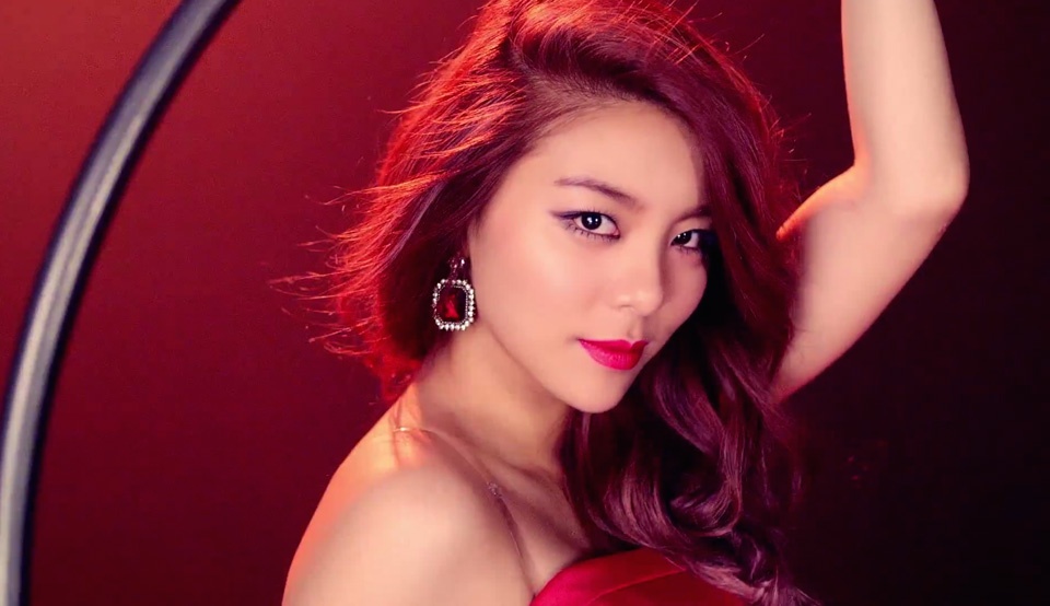 Ailee luôn được đánh giá cao nhờ chất giọng khỏe khoắn. Trong BXH, cô đứng ở vị trí 11 với 5,1%.