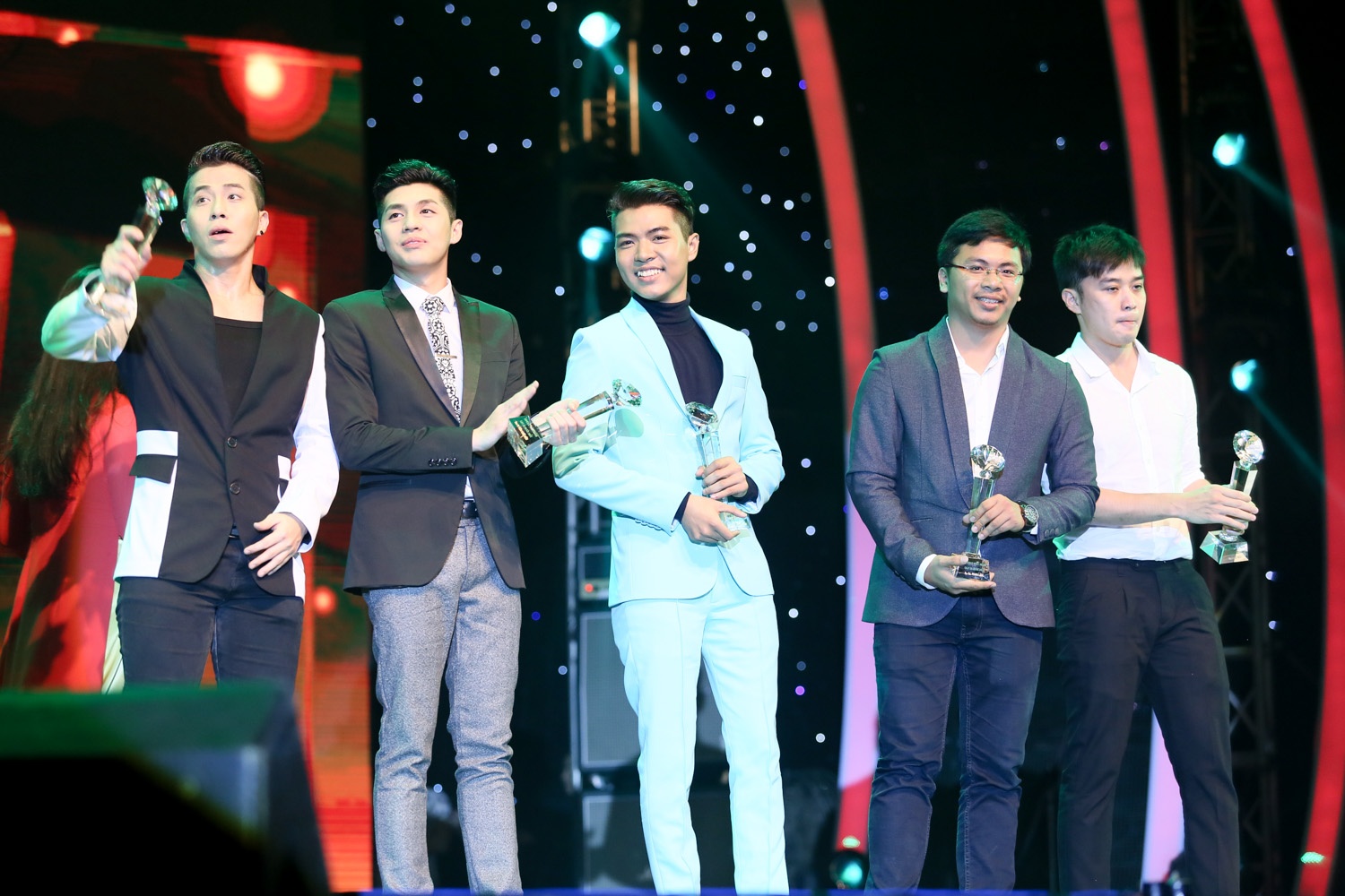 Nhập mô tả cho ảsnh