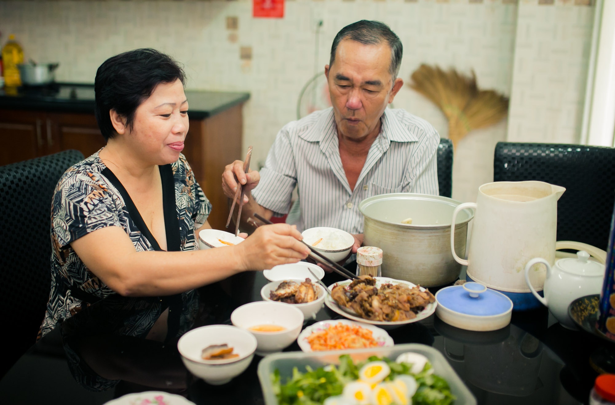 Co ngoi danh dum ca doi cua than tuong Hoai Linh hinh anh