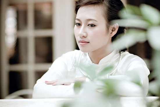 Khánh Linh được mệnh danh là “Họa mi nhạc Việt”