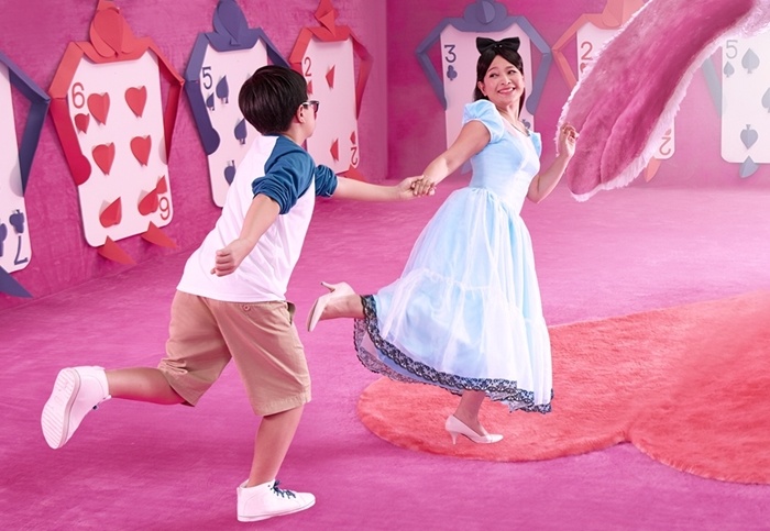 MC Quynh Huong hoa than thanh cong chua trong co tich hinh anh