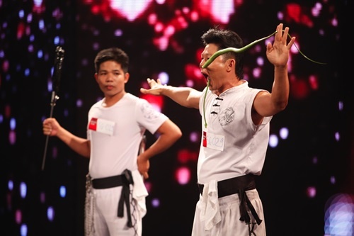 Nhóm kungfu của thí sinh Bảo Cường đã có ùng rợn và phá vỡ giới hạn thông thường về sự chịu đựng của một người bình thường.