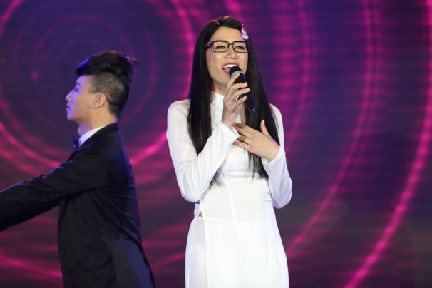 Trang Trần tại cuộc thi Sao Việt toàn năng.