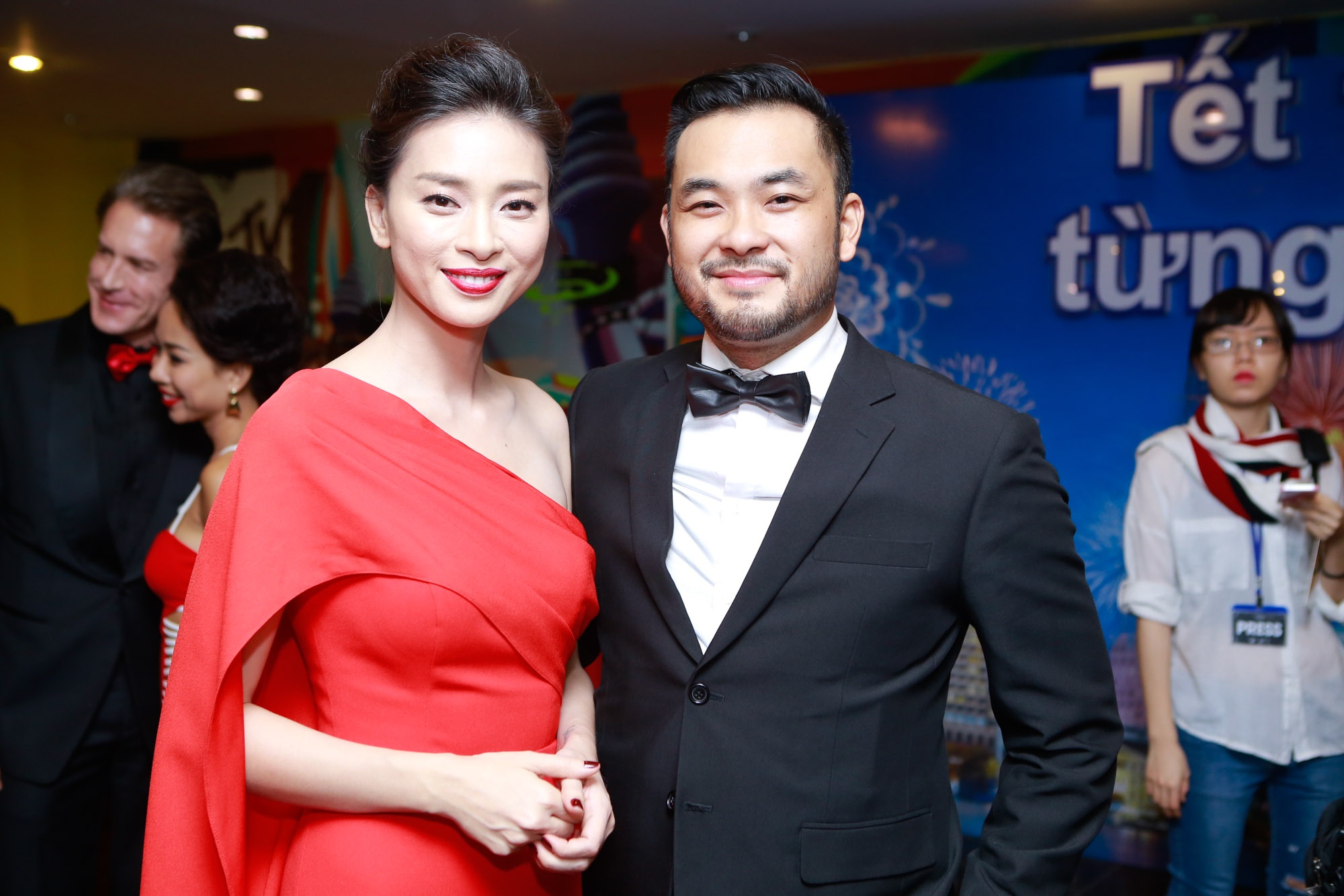 Dan sao Viet di xem phim moi cua Ngo Thanh Van hinh anh