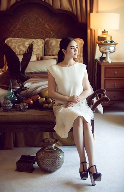 Lý Nhã Kỳ đang ngày một tiến bộ trong phong cách thời trang.