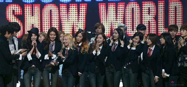 Nhóm nhạc đình đám này lập kỷ lục Kpop về số lượng cúp giành được.