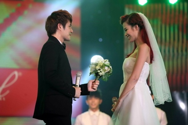 Fans vẫn luôn hy vọng một cái kết đẹp của “cặp đôi vàng” này.