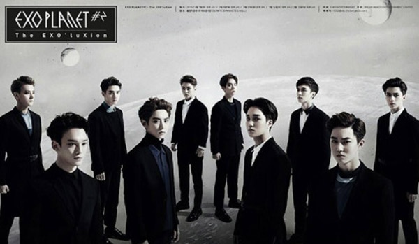 Poster quảng bá tour diễn sắp diễn ra của EXO.
