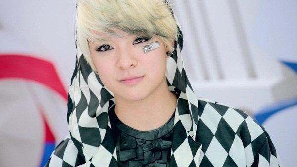 Cô nàng manly Amber cũng khiến nhiều sao nữ mạnh dạn theo phong cách tomboy hơn, tuy nhiên khó ai mà