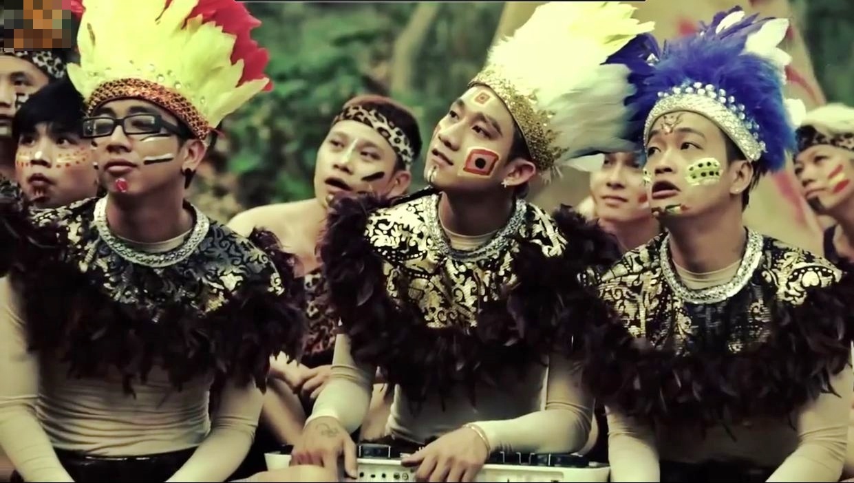 Sau khi thay đổi hình ảnh, HKT dần chiếm cảm tình của khán giả.