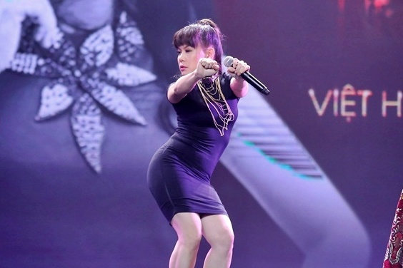 Viet Huong nhay vu dieu cong chieng cua Toc Tien hinh anh