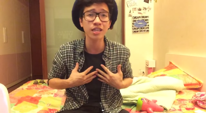 Trong khi đó, anh trai Duy Anh thể hiện phần rap.