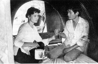 NSƯT Anh Dũng và nghệ sĩ Minh Châu trong phim Cô gái trên sông.