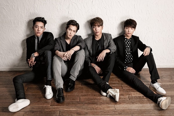 CNBlue.