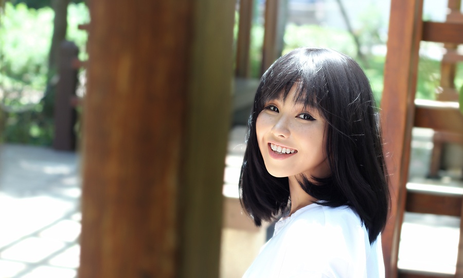 Thảo Nhi lạ lẫm so với thời gian tham gia The Voice 2013.