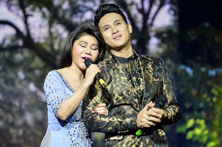 Nguyen Vu tinh tu ca si dan chi tren san khau hinh anh