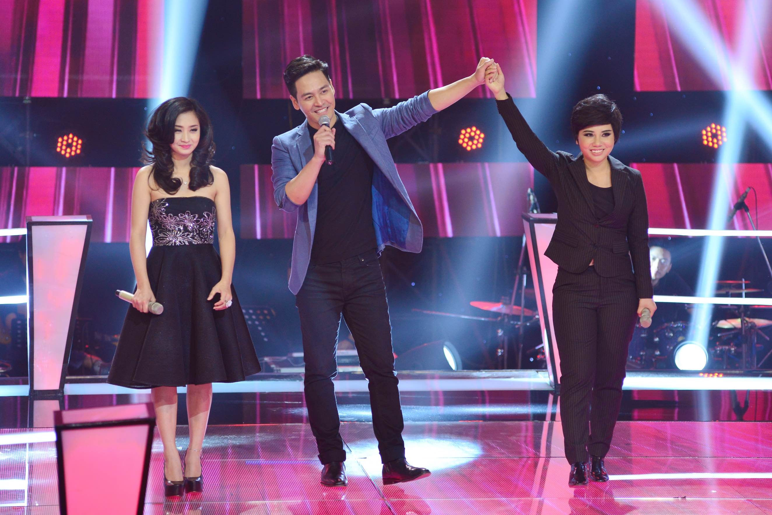 Thể hiện của hai thí sinh được đánh giá rất cao. Sau khi đắn đo suy nghĩ, Mr. Đàm đưa ra lựa chọn cuối cùng là mang theo Phượng Vũ vào vòng Live show. Tuy nhiên anh nhắn gửi đây là quyết định rất khó vì hai học trò đều có thể hiện tốt và hòa quyện.