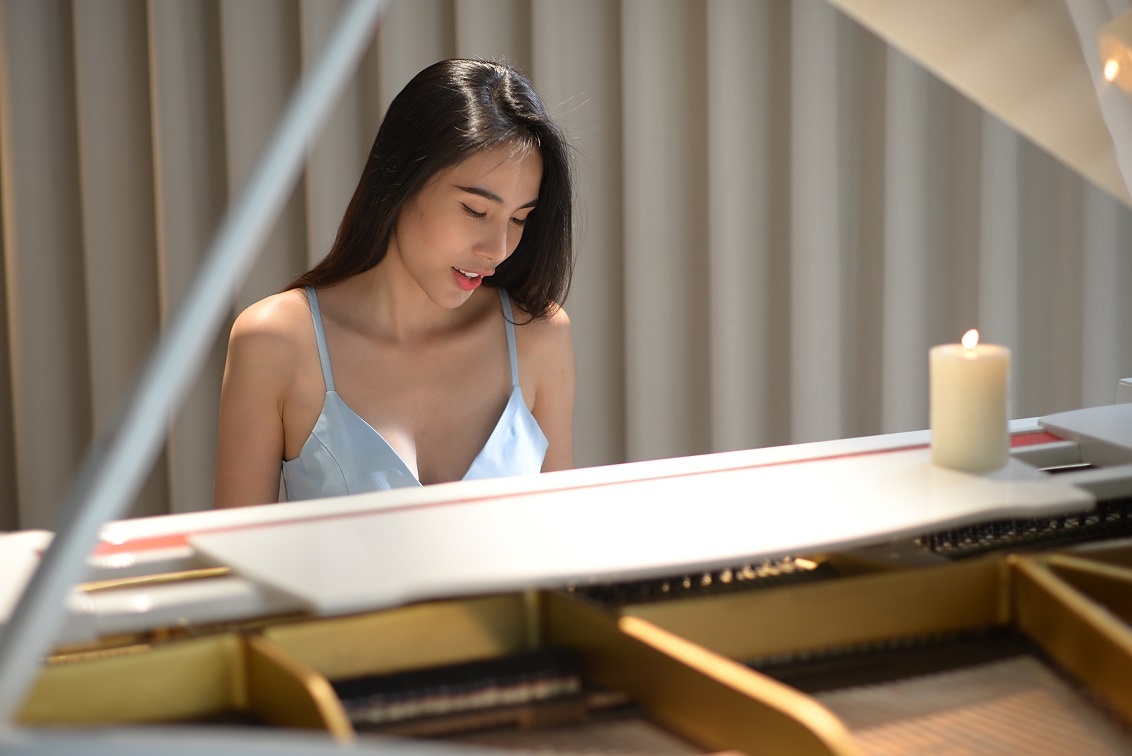 Sai Gon ban lam - Thuy Tien hinh anh