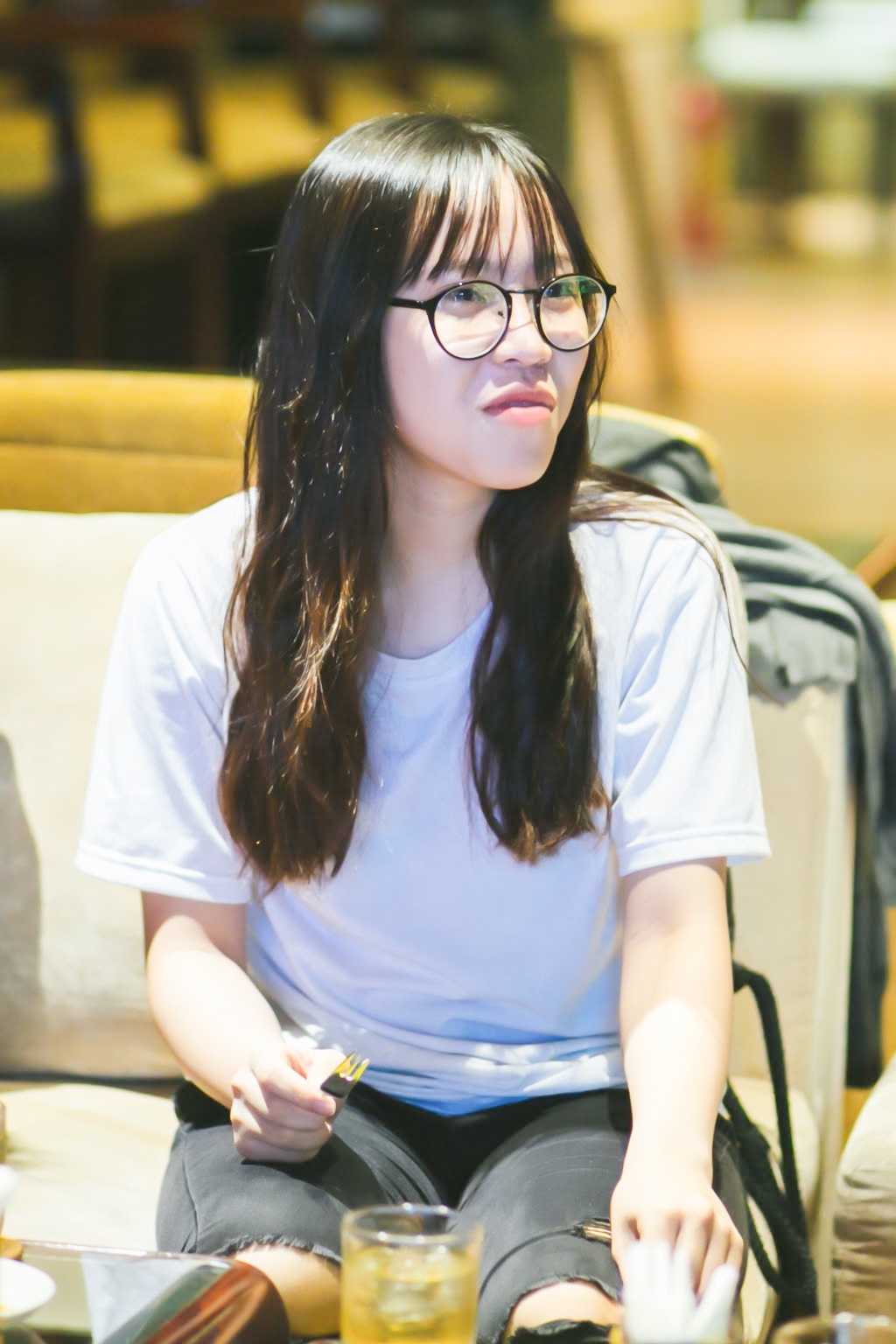 Nhập mô tả cho  d