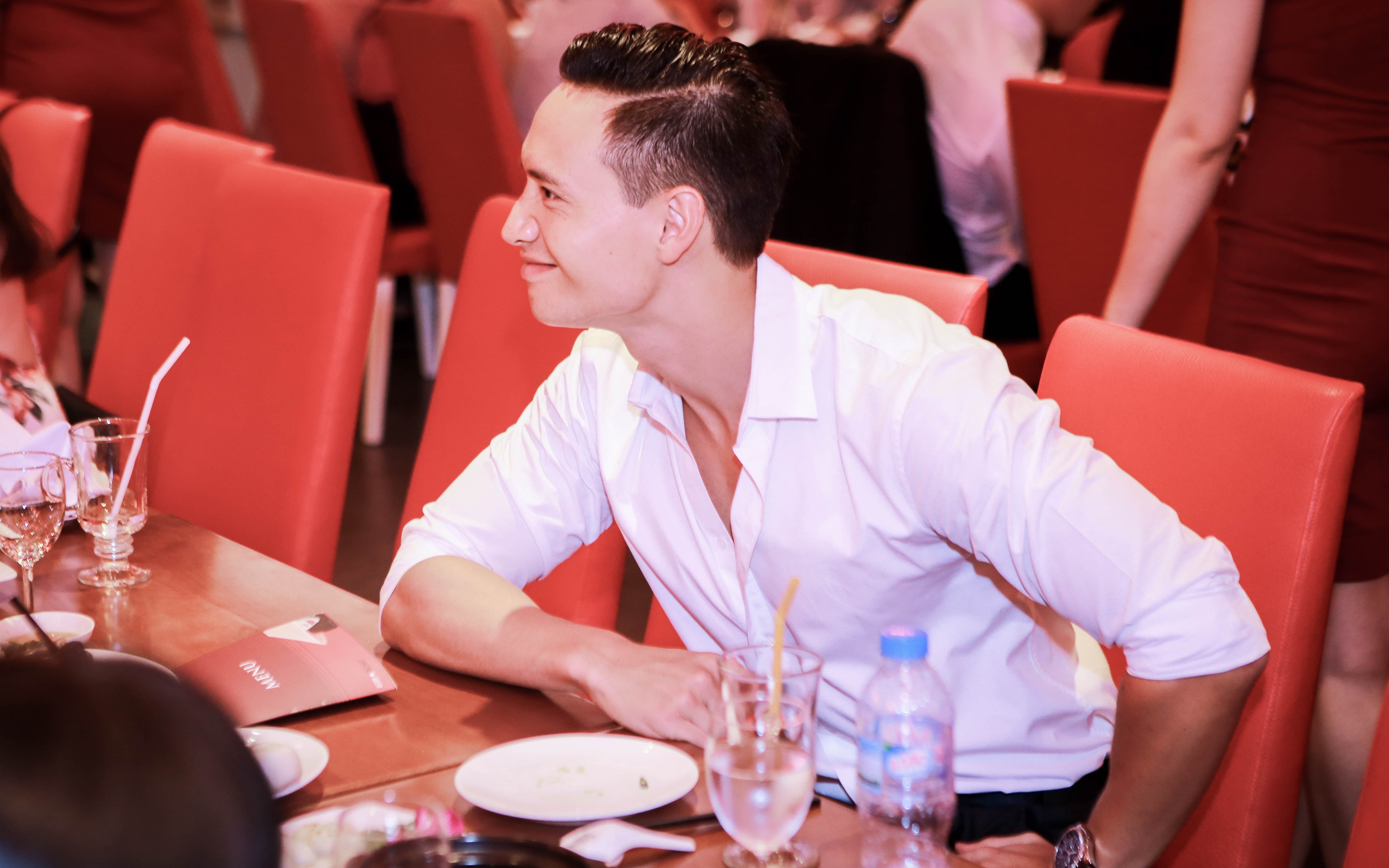 Nhập mô tả cho s