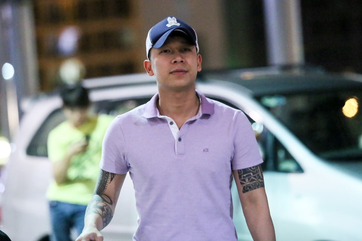 Mới đây, trên trang cá nhân, ca sĩ Lê Hoàng của nhóm The Men vui mừng khoe anh mới lên chức bố. 