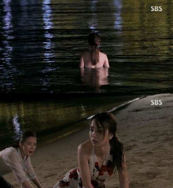 Na Hong Joo (Park Ha Sun) trở nên bế tắc khi vợ chồng cô bị phá sản.