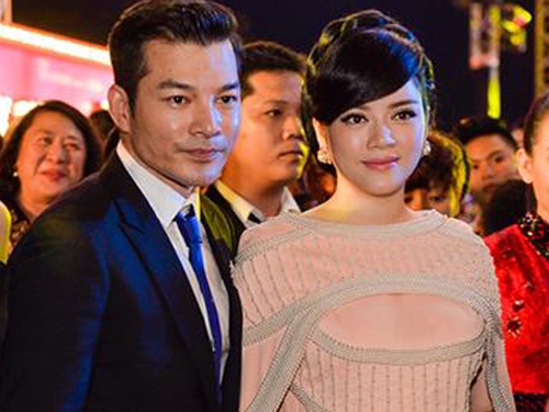 Dan my nhan Viet den chuc mung Tran Bao Son hinh anh