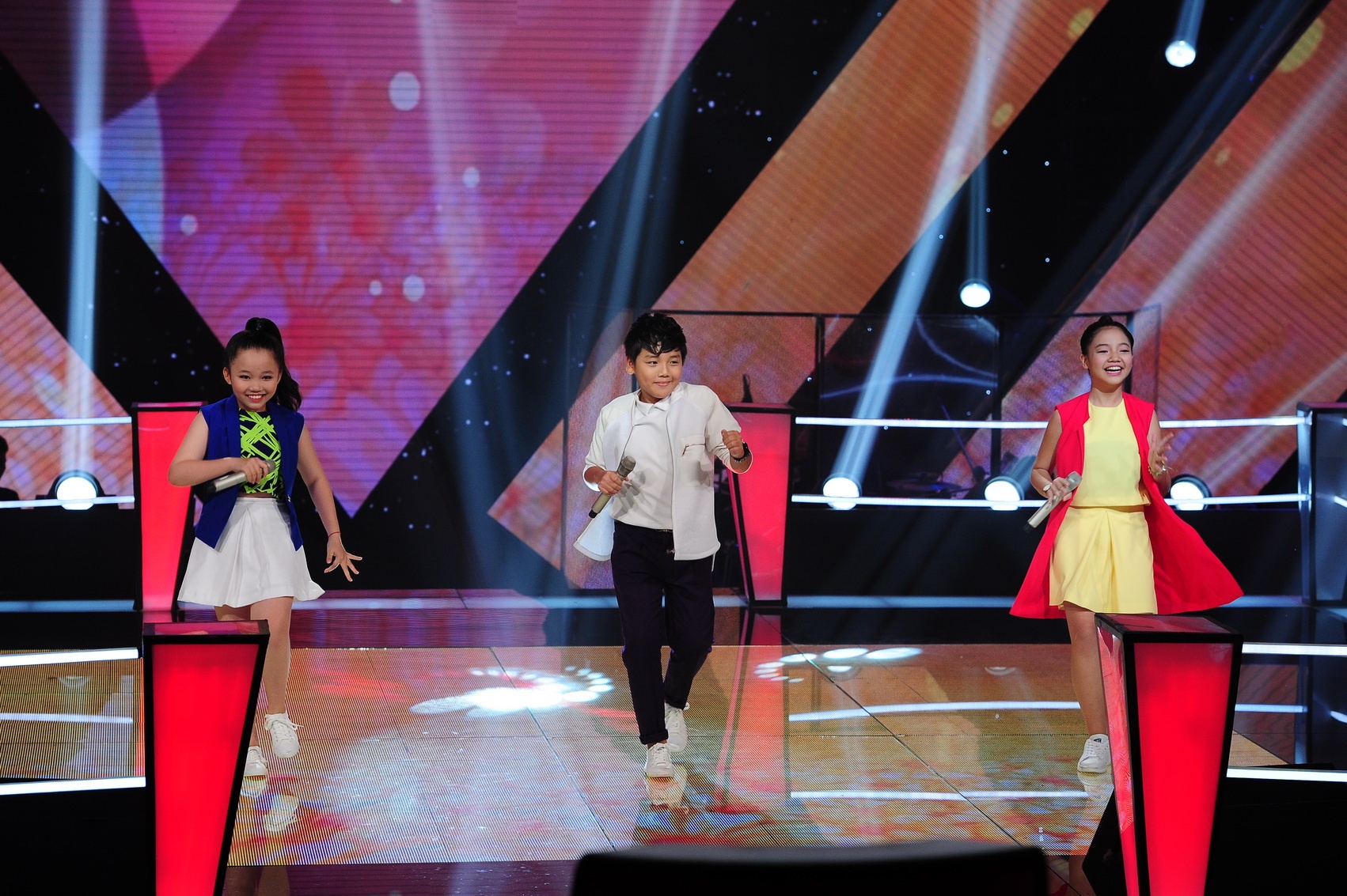 Lien khuc 'Chao buoi sang – Toi thich' cua hoc tro Cam Ly hinh anh