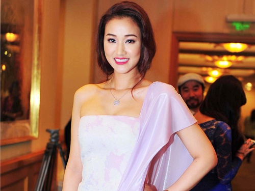 Maya: 'Toi va ong xa da to chuc dam cuoi o My' hinh anh