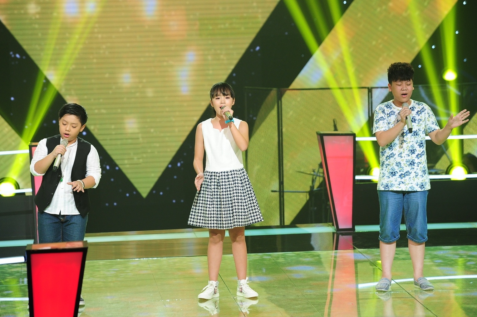 3 đại diện của team Dương Khắc Linh là Đoàn Quang Trường – Lý Vĩnh Hòa và Phương Anh được giao ca khúc nổi tiếng của Hà Okio  - Nơi ấy. Quang Trường khoe giọng hát cao và bay, Vĩnh Hòa vượt qua được sự rụt rè còn cô gái duy nhất trong team thể hiện đúng tinh thần nhẹ nhàng tình cảm của ca khúc.