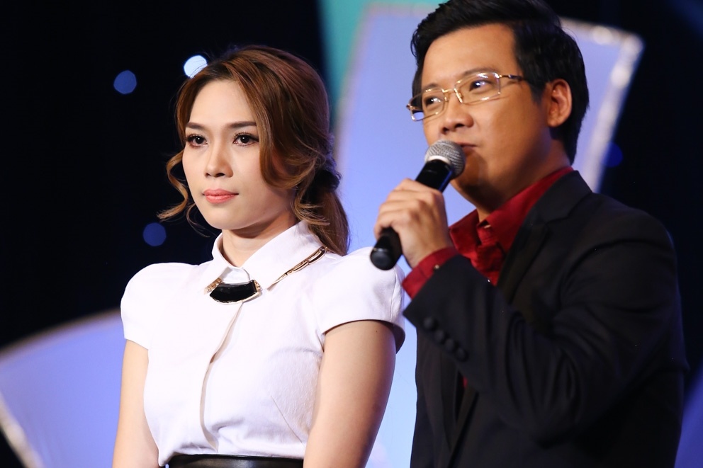 My Tam nghen ngao tren san khau hinh anh