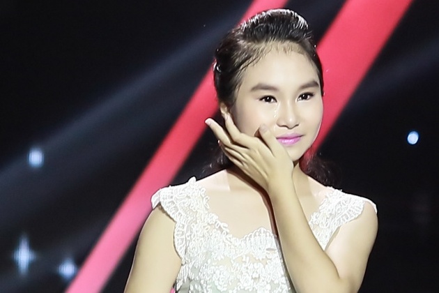Thi sinh The Voice Kids bat khoc khi hat hit Vu Cat Tuong hinh anh