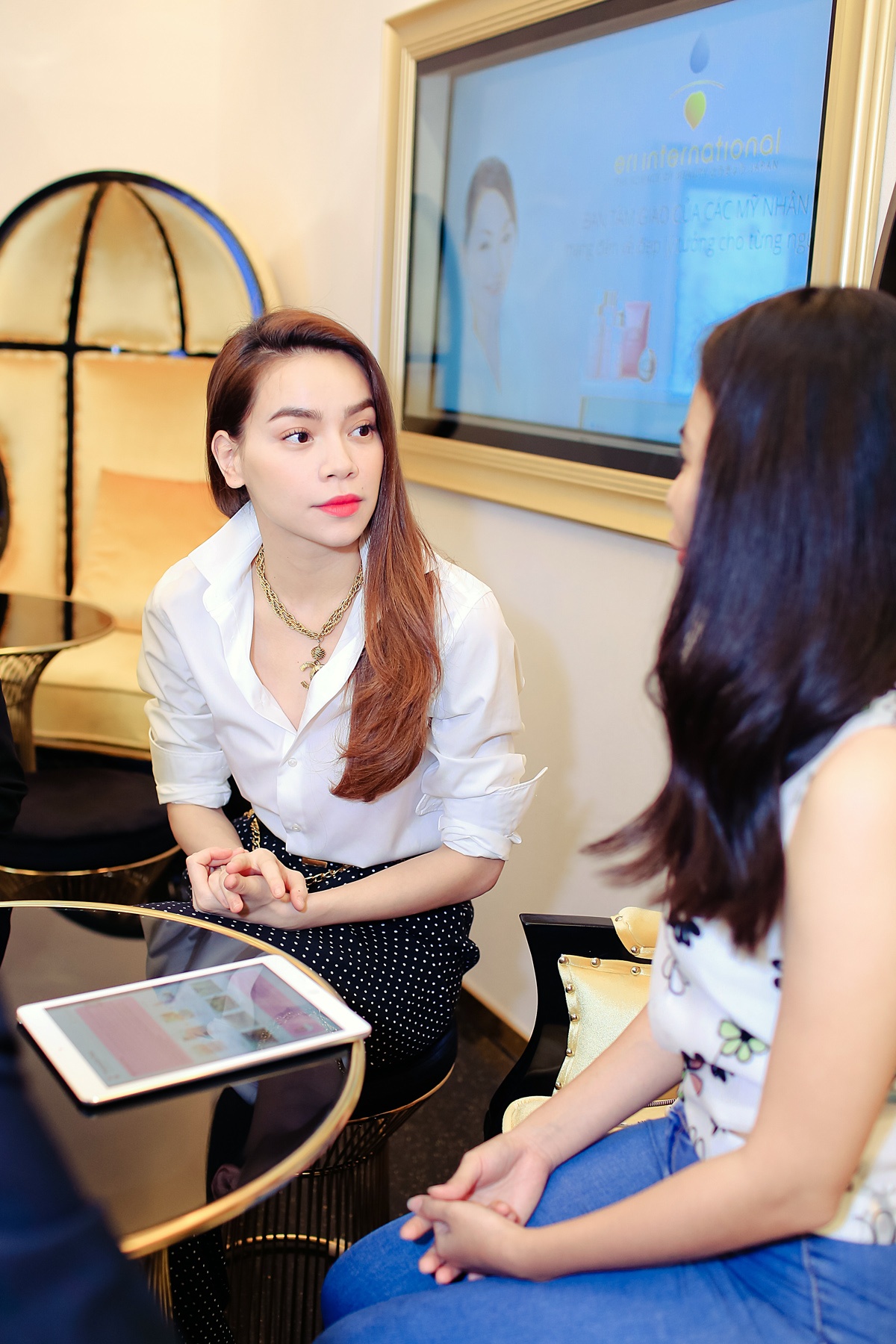 Nhập mô tả cho d