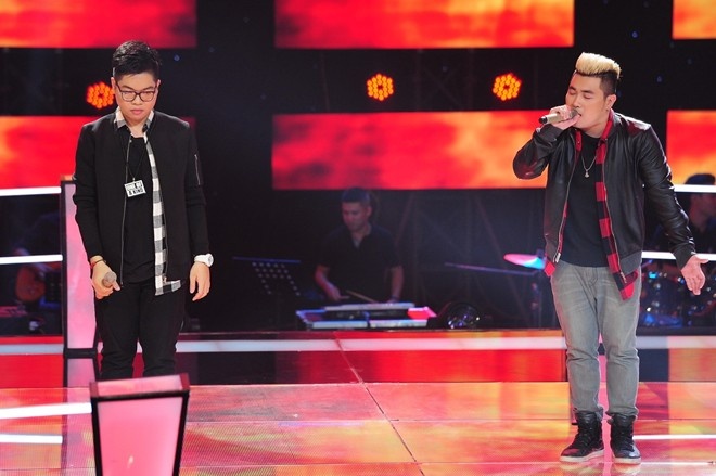 Bước vào vòng Đối đầu, Đức Phúc phần nào khắc phục được điểm yếu nhút nhát, rụt rè khi trình dễn cùng  Hoàng Phong trong ca khúc Try.  Dù là phần thi đối kháng, nhưng cả hai lại rất hòa quyện và chủ động nâng đỡ của họ mang đến tiết mục bùng nổ. 