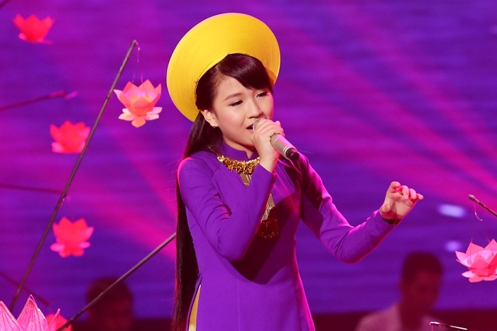 Duong Khac Linh boi roi vi khong hieu tieng Hue hinh anh