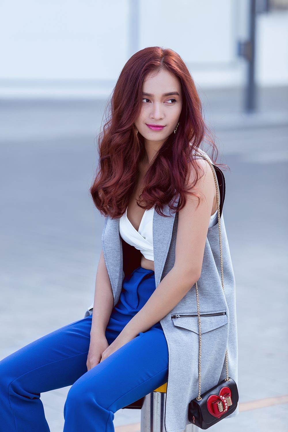 Ca sĩ Ái Phương bất ngờ gây chú ý nhờ bài hát cùng tên với bộ phim đang gây sốt ngoài rạp.