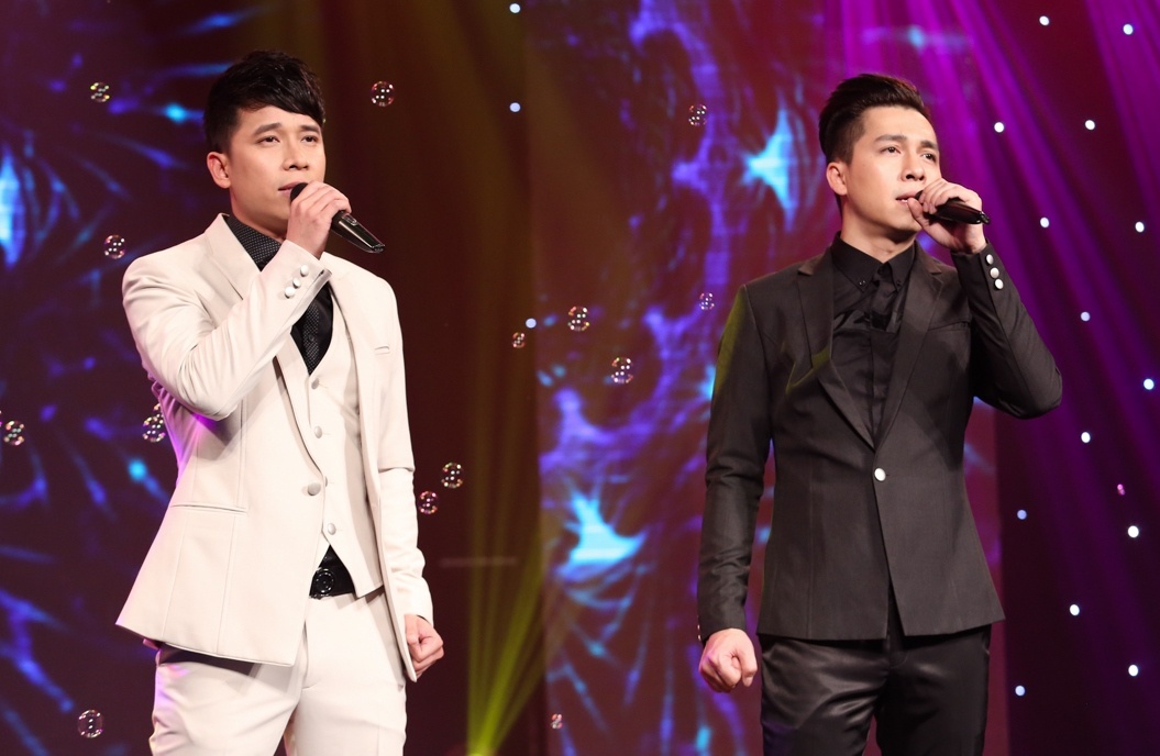 nhóm The Men trở lại trong chương trình cùng ca khúc hits của mình với Mất anh em có buồn. 