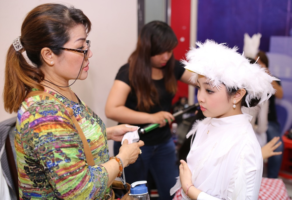 Phương Khanh trung thành với dòng nhạc opera.