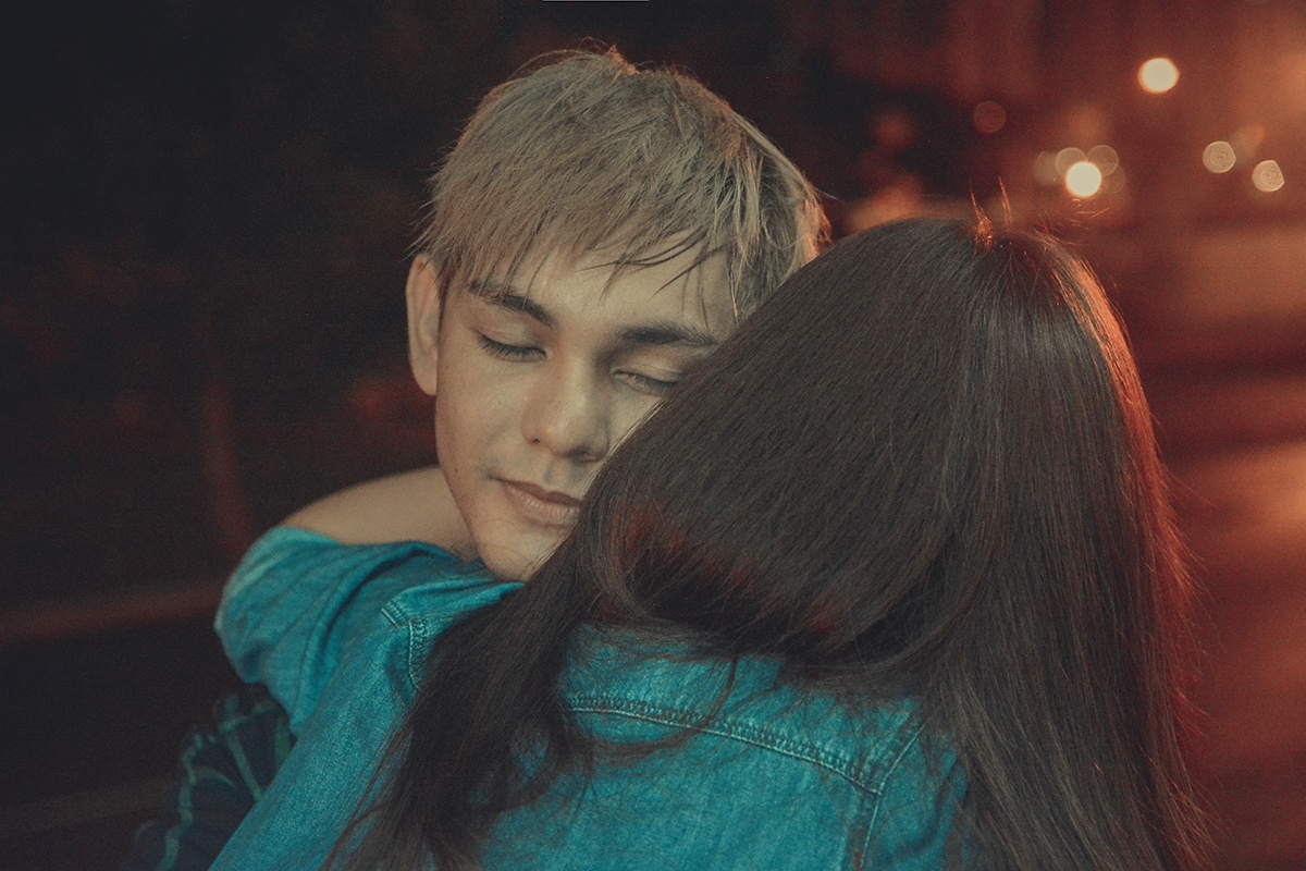 Đặc biệt, góp phần hấp dẫn của MV Only You là sự xuất hiện của ca sĩ Ái Phương trong vai người yêu của Sơn Ngọc Minh. 