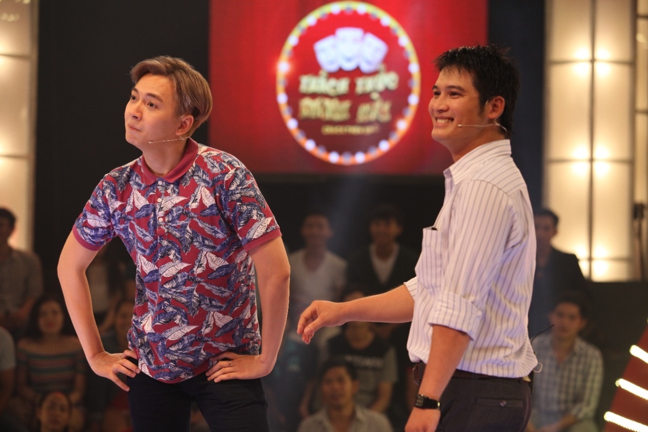 Chang y si Hoang Phuc 'tan tinh' Ngo Kien Huy hinh anh