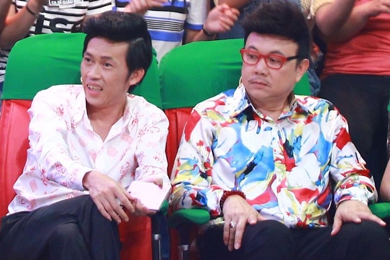 Hoai Linh xuc dong truoc co gai tron gia dinh di thi hat hinh anh