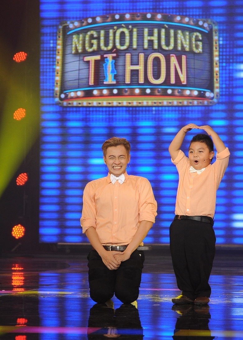 Ngô Kiến Huy cười ngất trước sự đáng yêu và tự tin của 