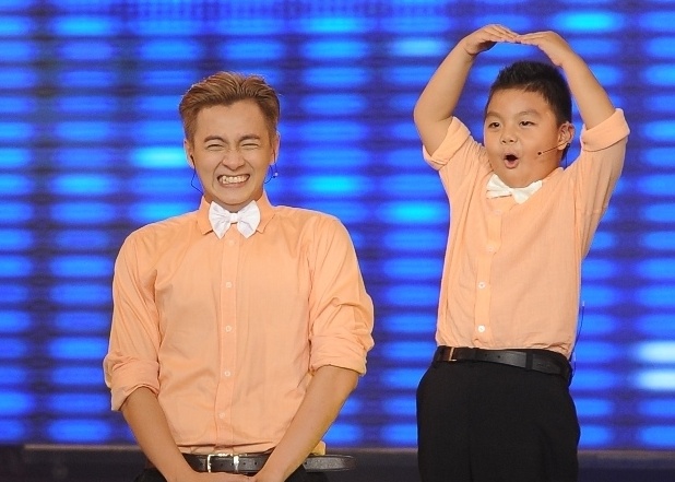 MC 5 tuoi de doa Ngo Kien Huy hinh anh