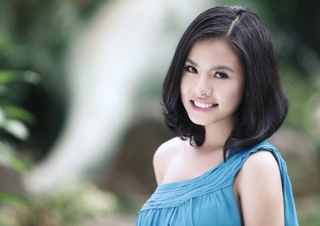 Van Trang la giam khao tre nhat Lien hoan phim Viet Nam hinh anh