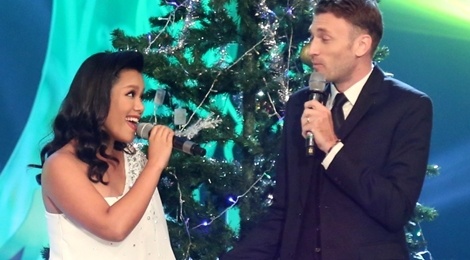 Phuong Vy mang bung bau, song ca cung chong Tay hinh anh