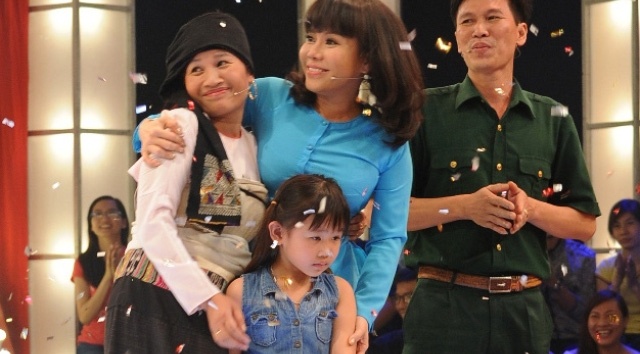 Cau chuyen ve co gai dan toc ban lon thi Thach thuc danh hai hinh anh