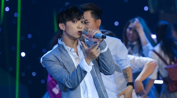 Duong Khac Linh nhan xet Soobin Hoang Son giong... bot giat hinh anh