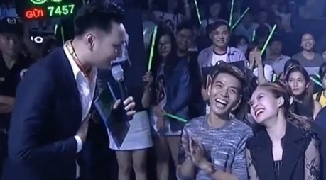 Giang Hong Ngoc buc xuc vi bi MC The Remix lam que hinh anh